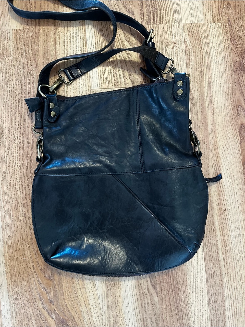 Bed Stu Tahiti Black Leather Cobbler Bohemian Fold Over Crossbody/Hand Bag - Picture 10 of 16